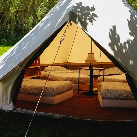 Tente Dortoir Partagee - Hegoa Surf Camp Pays Basque 럭셔리텐트